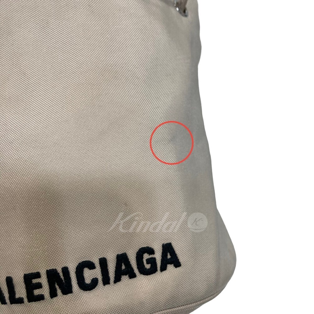 Balenciaga WHEEL Wheel Drawstring Bucket Bag Beige - Picture 9 of 9